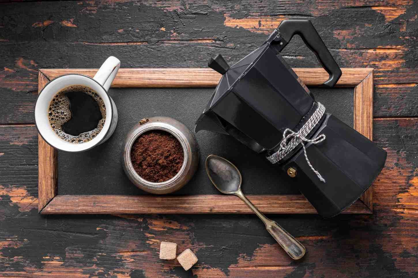 Coffee Pods vs Traditional Brewing: Convenience Meets Craft
